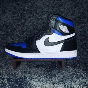 Air Jordan 1 royal toe
